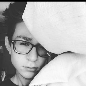 Meet your Posher, Keith